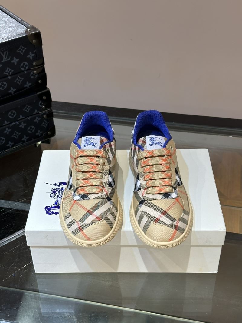 Burberry Low Shoes